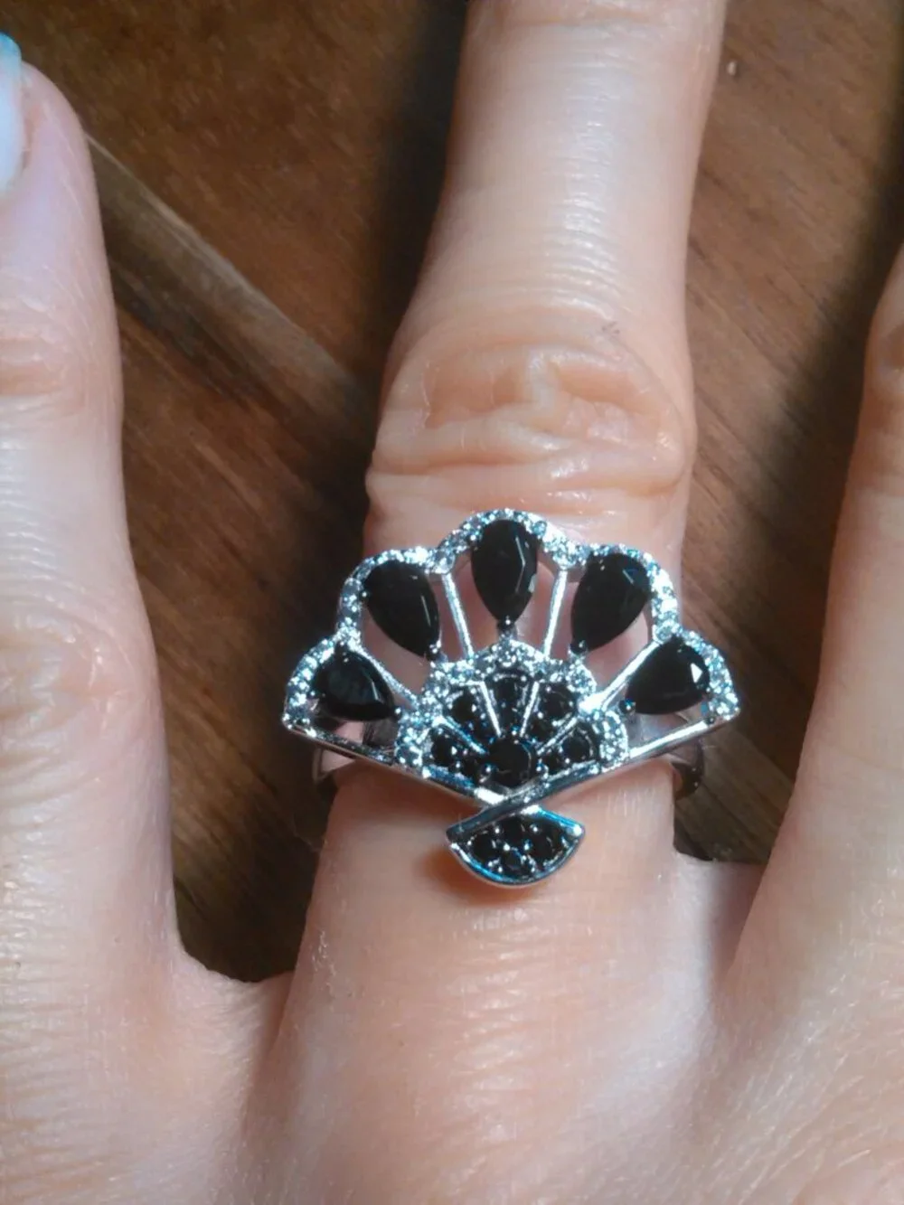 Black Spinel Rhodium over Sterling Silver Fan Ring (Size 7)